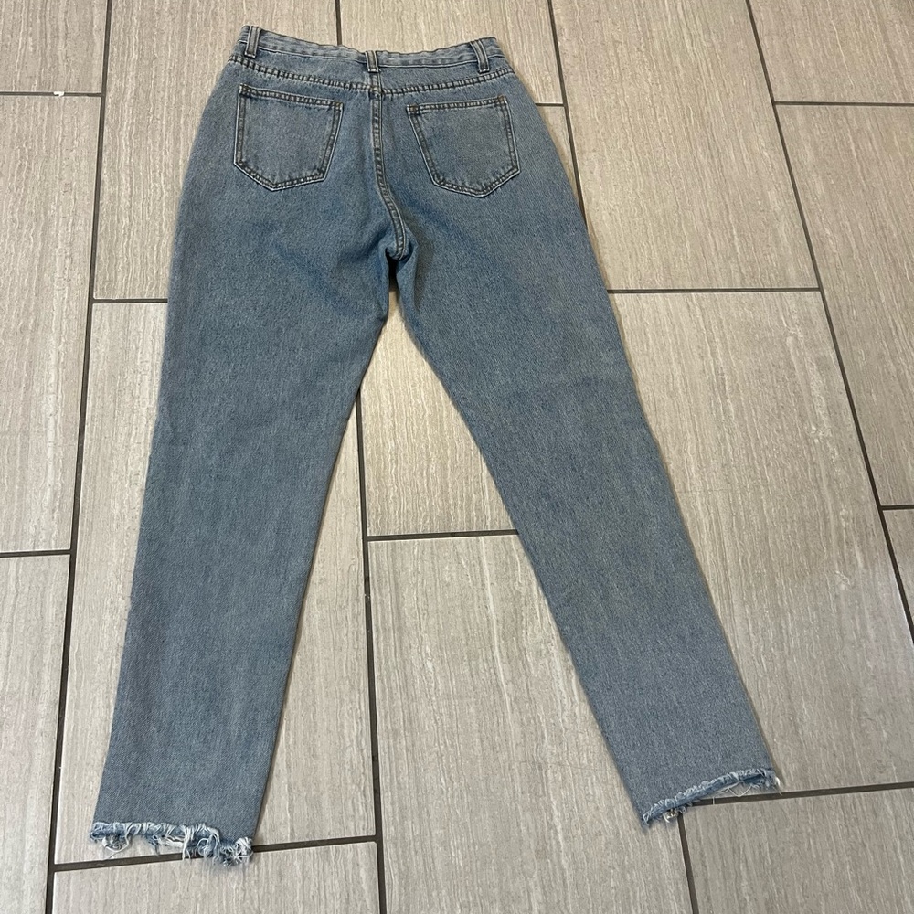 SHEIN Light Blue Distressed High-Rise Straight Jeans medium - Picture 6 of 9